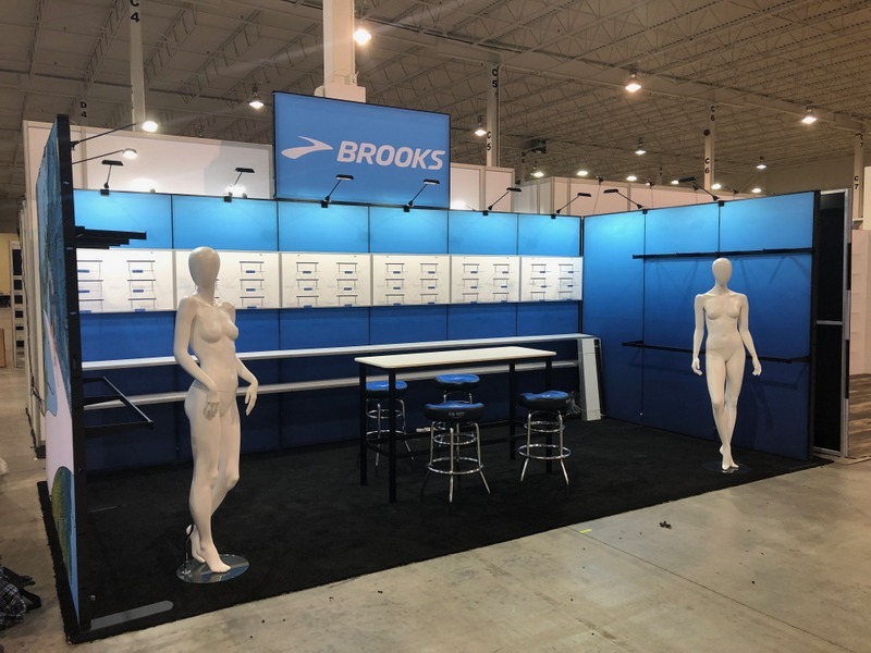 Custom exhibit layout